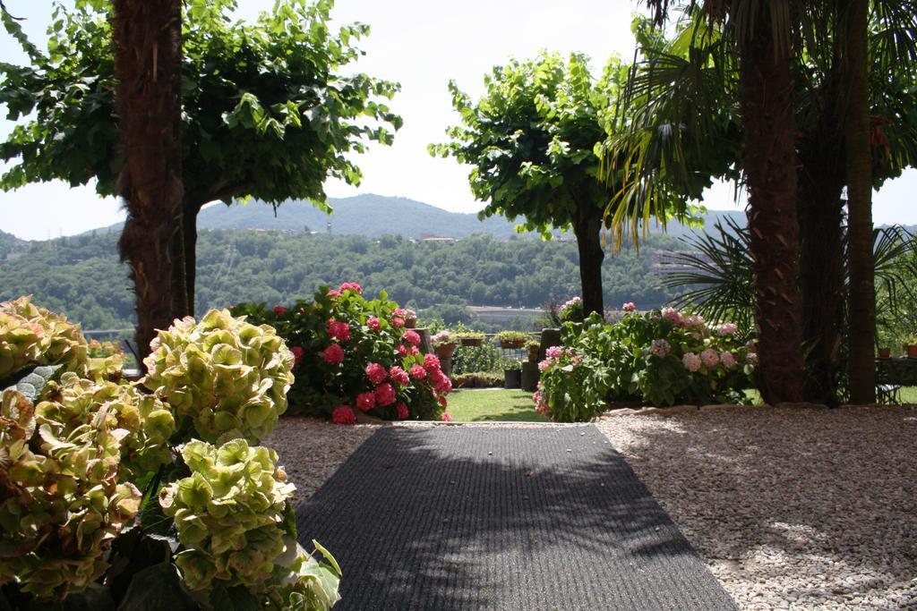 Antico Glicine B&B Maslianico Bagian luar foto