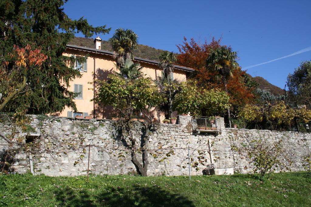 Antico Glicine B&B Maslianico Bagian luar foto
